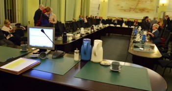 Gra przypadków w radzie dzielnicy Praga-Północ