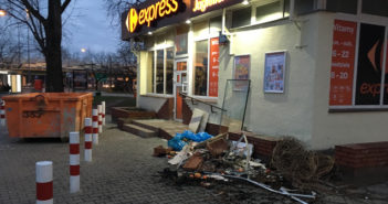 Nocny pożar sklepu na Pradze