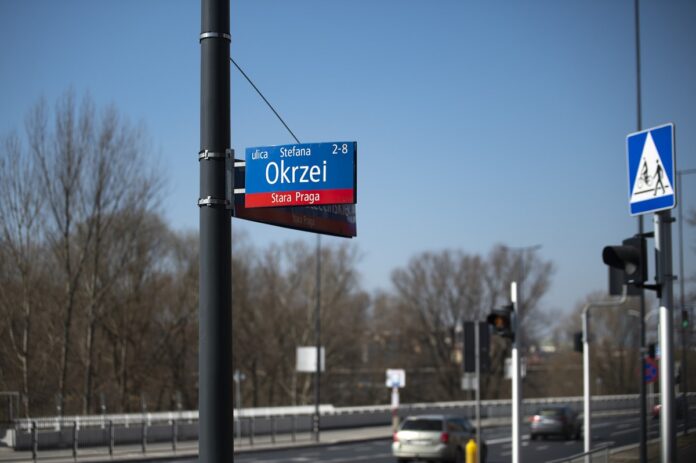 tabliczka z nazwą ulicy